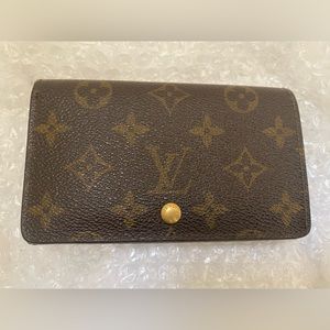 Vintage LV monogram wallet. Used, in fair condition